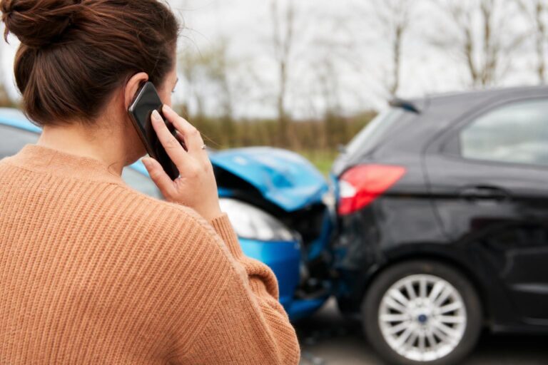 Cosa fare dopo un incidente auto: i passaggi utili per gestire il sinistro