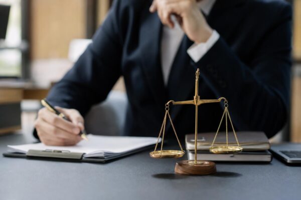 Assicurazione responsabilitร civile professionale: cosa valutare prima di scegliere una copertura Assicurazione responsabilitร civile professionale: cosa valutare prima di scegliere una copertura
